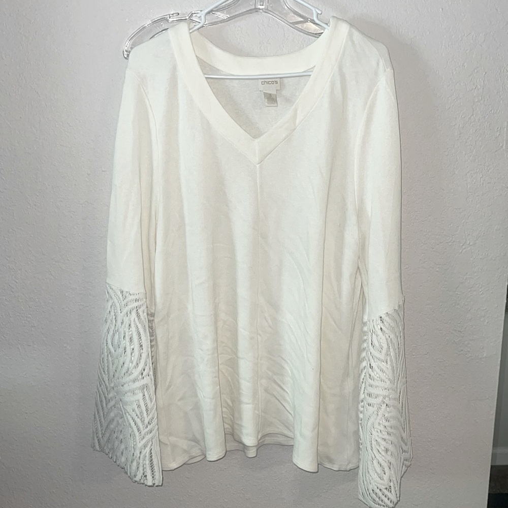 Chico’s top size 3